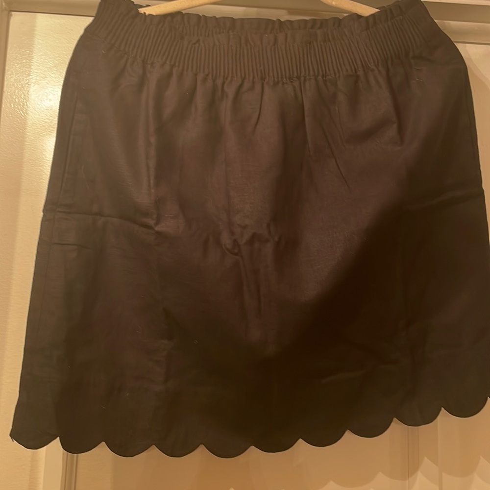 Darling J.Crew NWT linen scalloped hem, elastic waist black skirt size 10